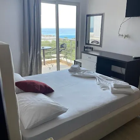 Drymades Mare Blue 3* Dhërmi