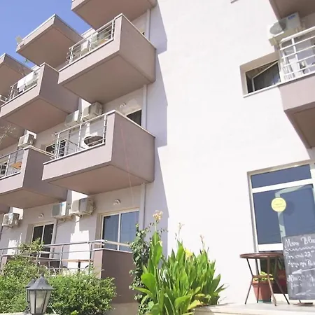 Drymades Mare Blue Hotel