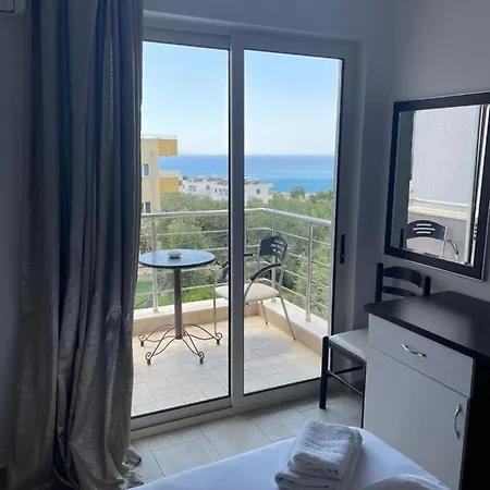 Drymades Mare Blue Otel 3*